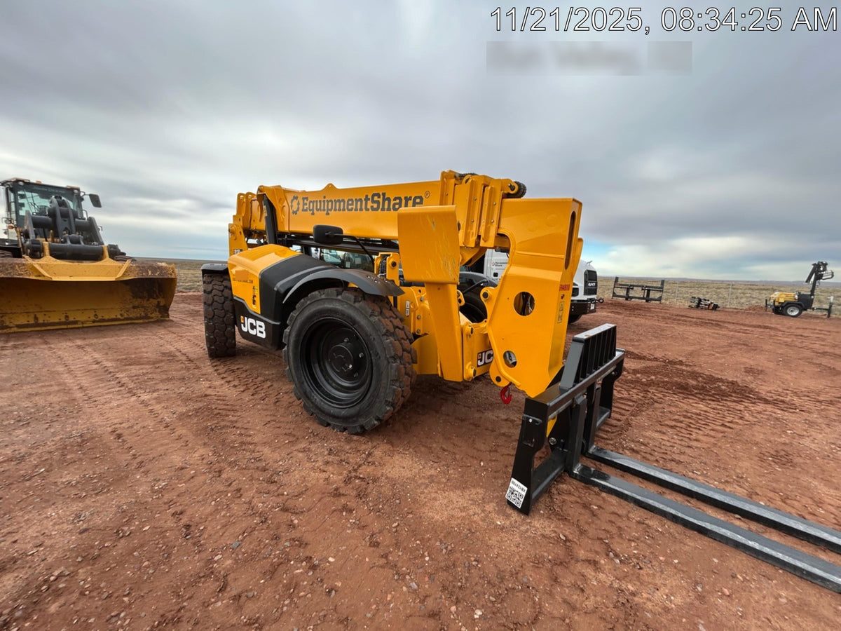 2025 JCB 512-56