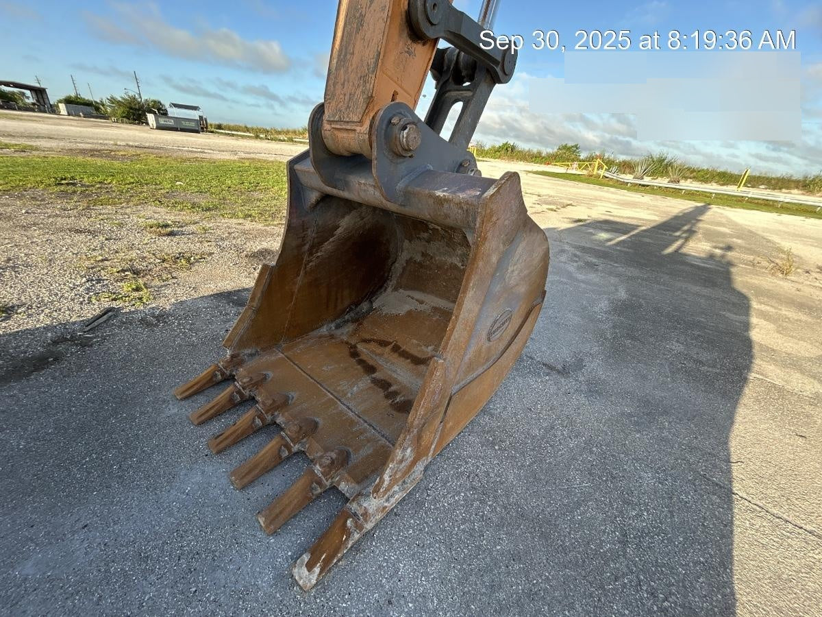 2023 CASE BT-28H054