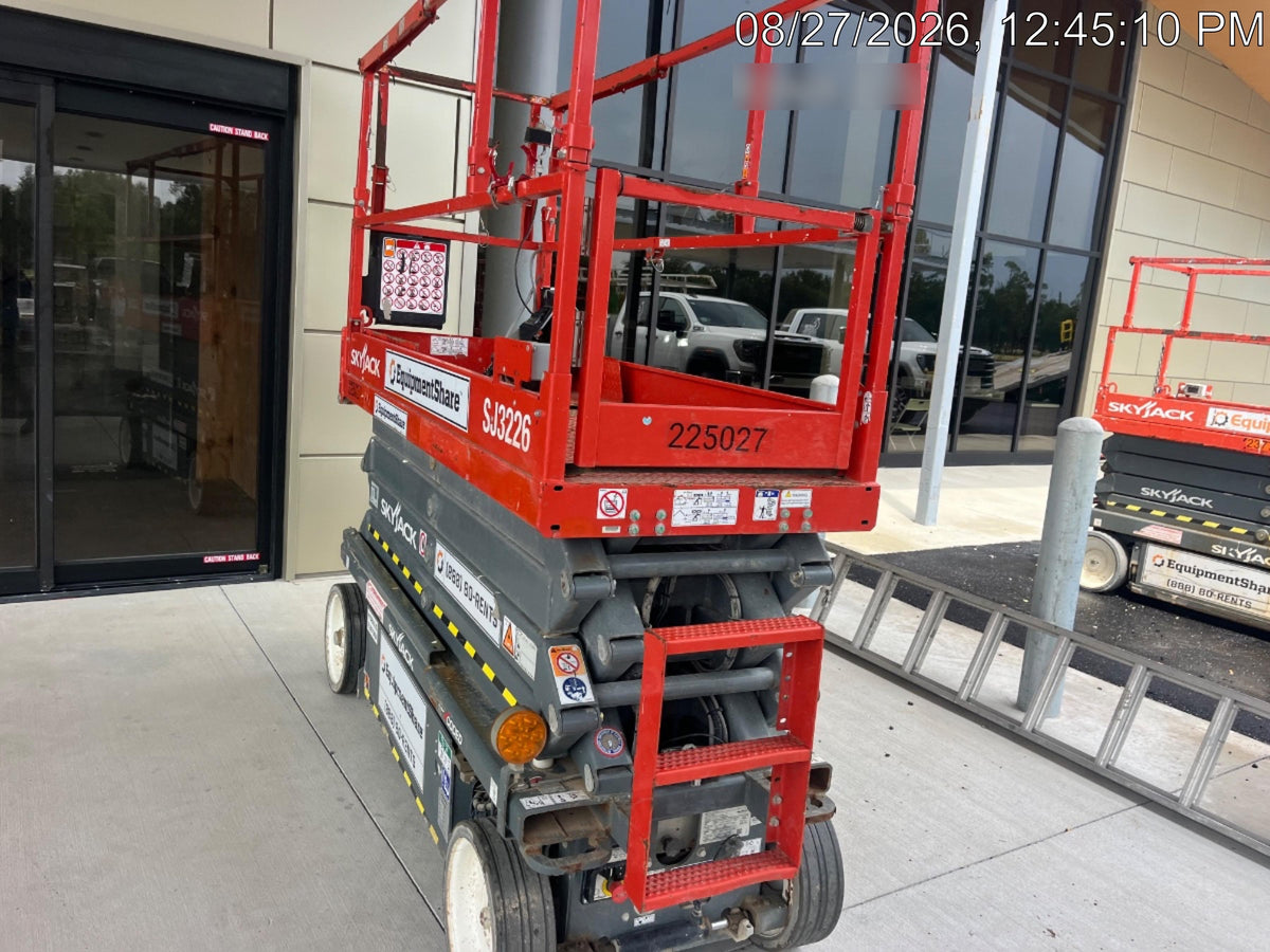 2022 SKYJACK SJ3226