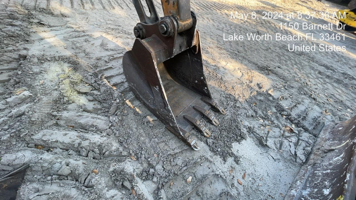 2017 WERK-BRAU 24" Bucket-WERK-BRAU