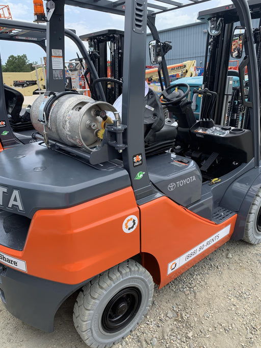 2022 TOYOTA 50-8FGU25