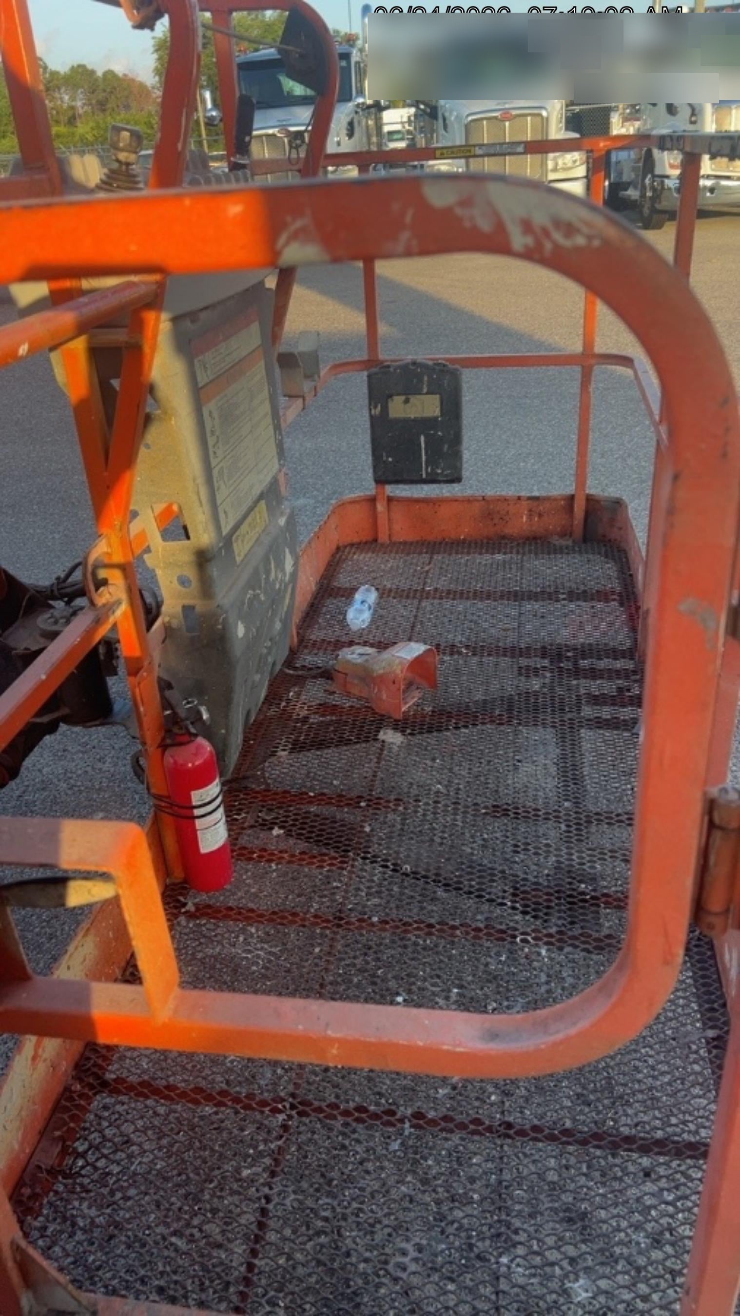 2019 JLG 460SJ