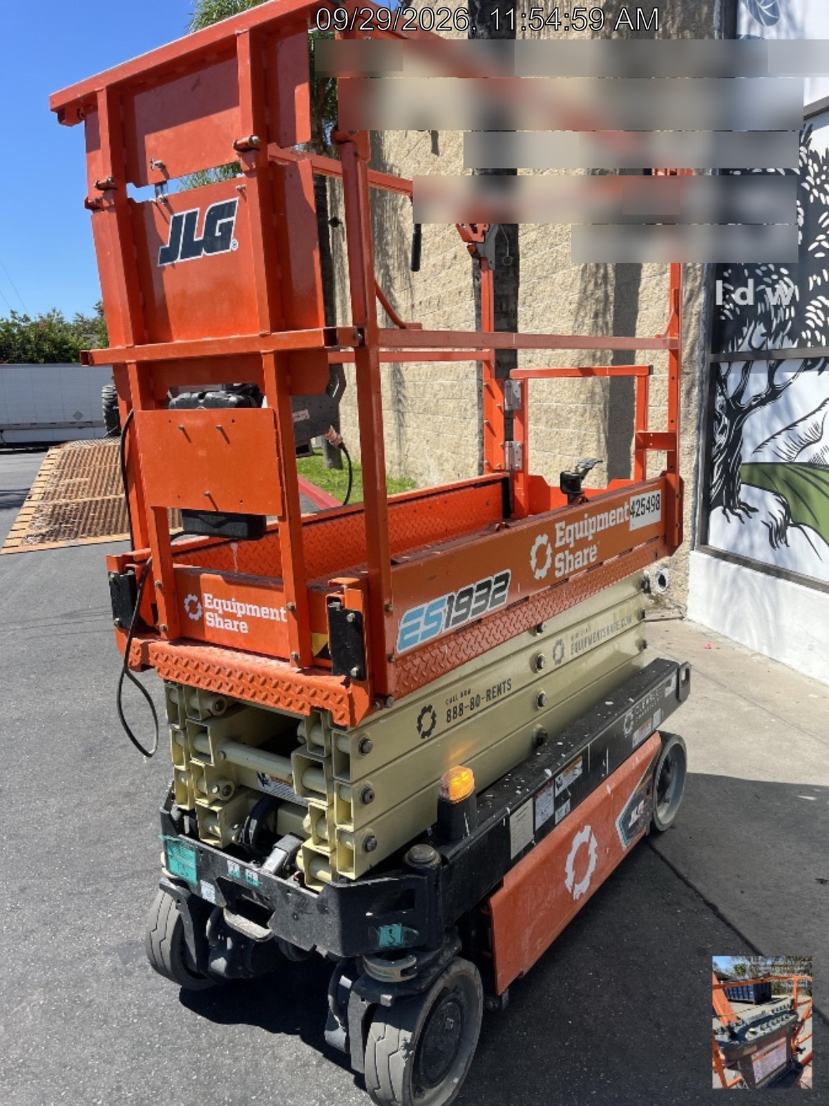 2024 JLG ES1932