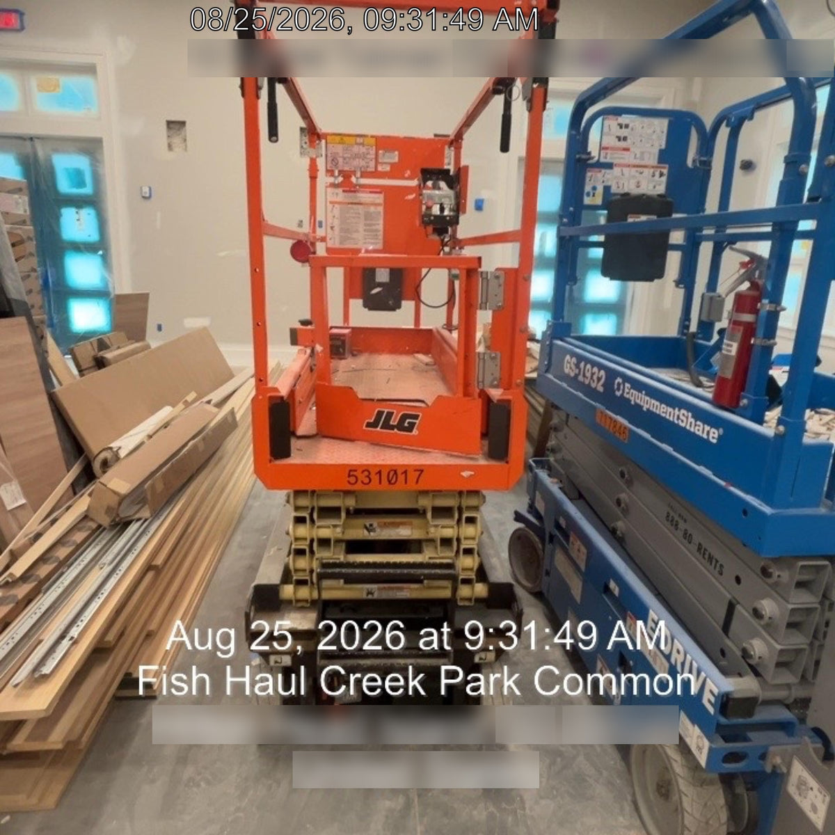 2025 JLG ES1932