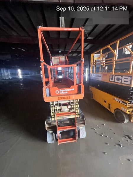 2022 JLG ES2632