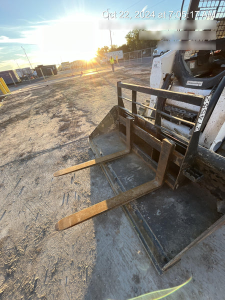 2022 ARROW MATERIAL HANDLING 48" Pallet Forks - Arrow