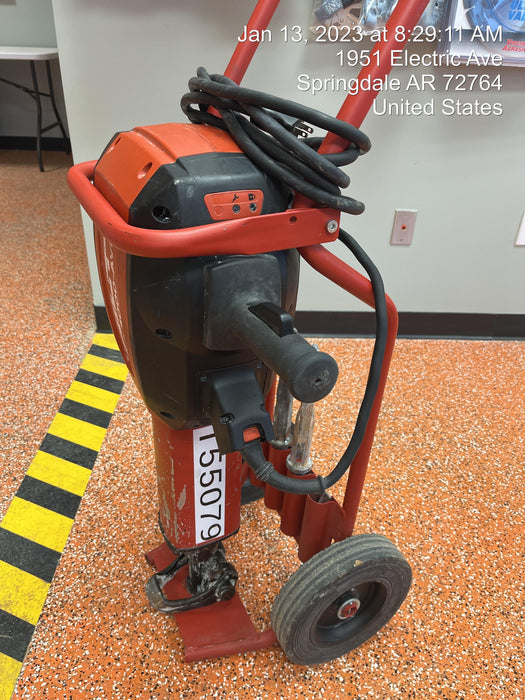 2021 HILTI TE 3000-AVR