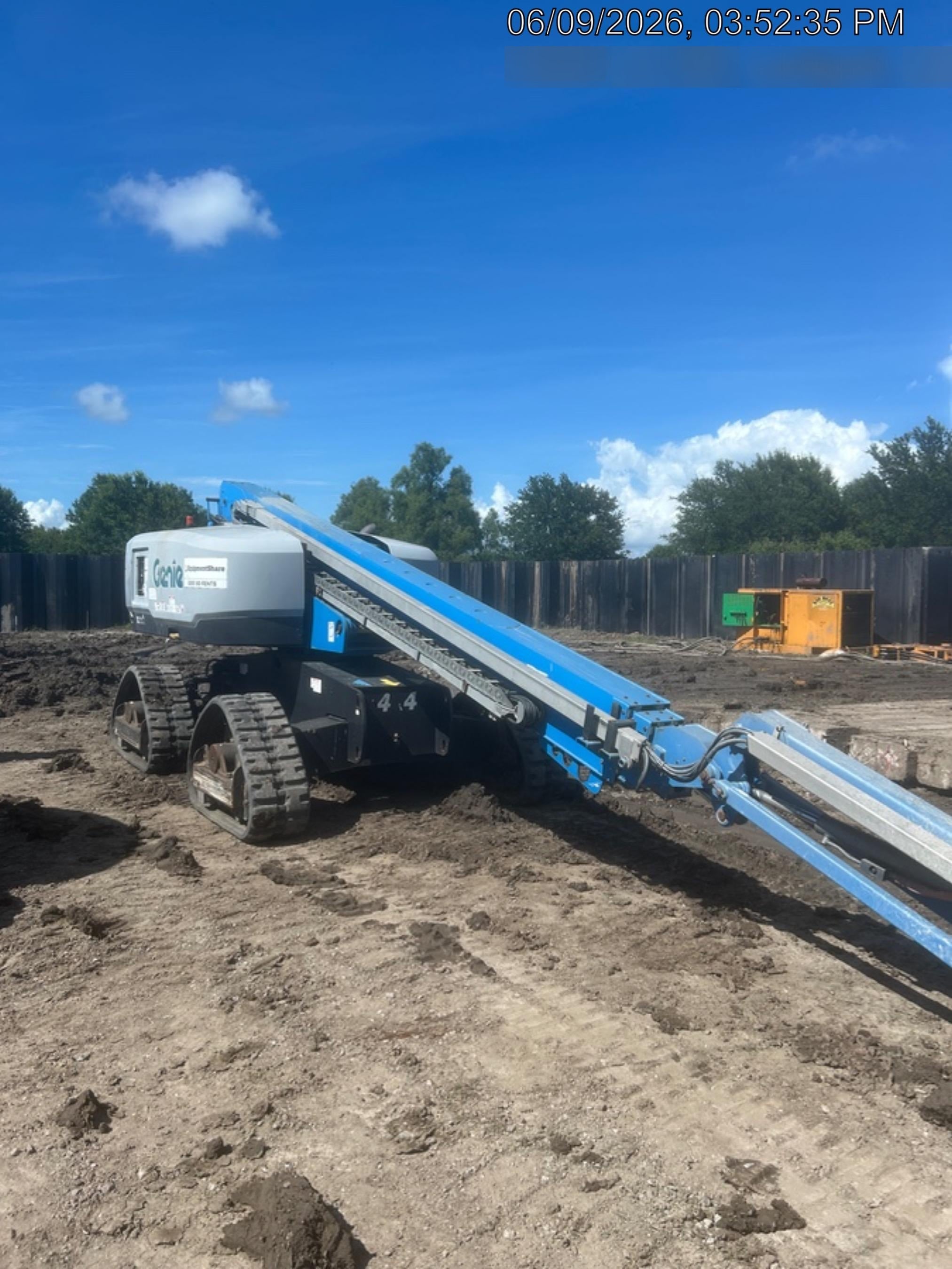 2019 GENIE S-65 TRAX