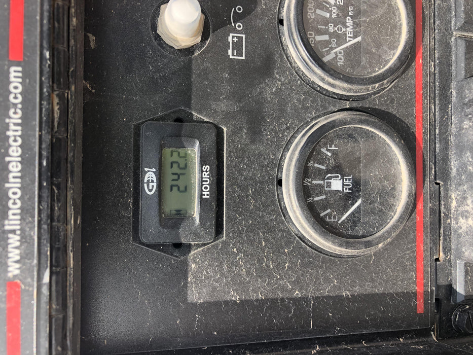 2019 Lincoln Electric Vantage 322 Welder Ready-Pak 3, Two wheel trailer, Fender and Light kit, Cable Rack