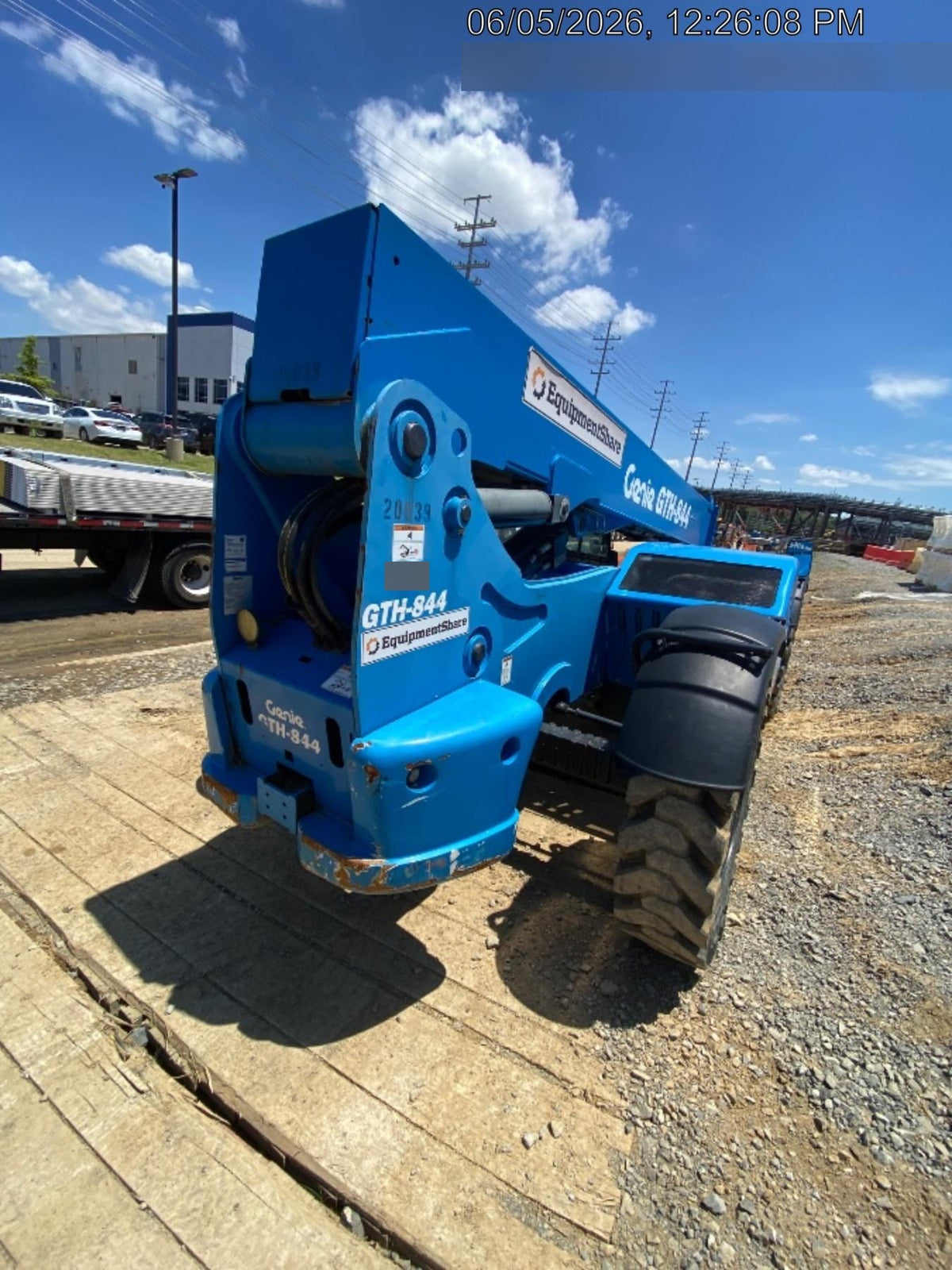 2018 Genie GTH-844 Genie GTH-844 w/Enclosed Cab w/HVAC, Work Lights, Solid Tires, Beacon, 60" Carriage and Forks