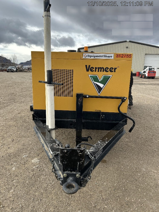 2023 Vac-Tron LP573XDT T4 Koehler Diesel Engine, 500 Gallon Debris Tank, x2 100 Gallon Water Tanks