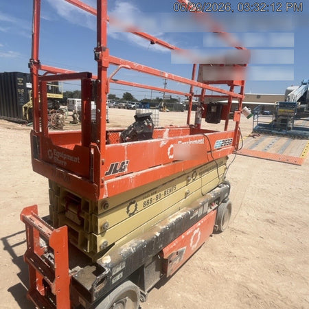 2022 JLG ES2632