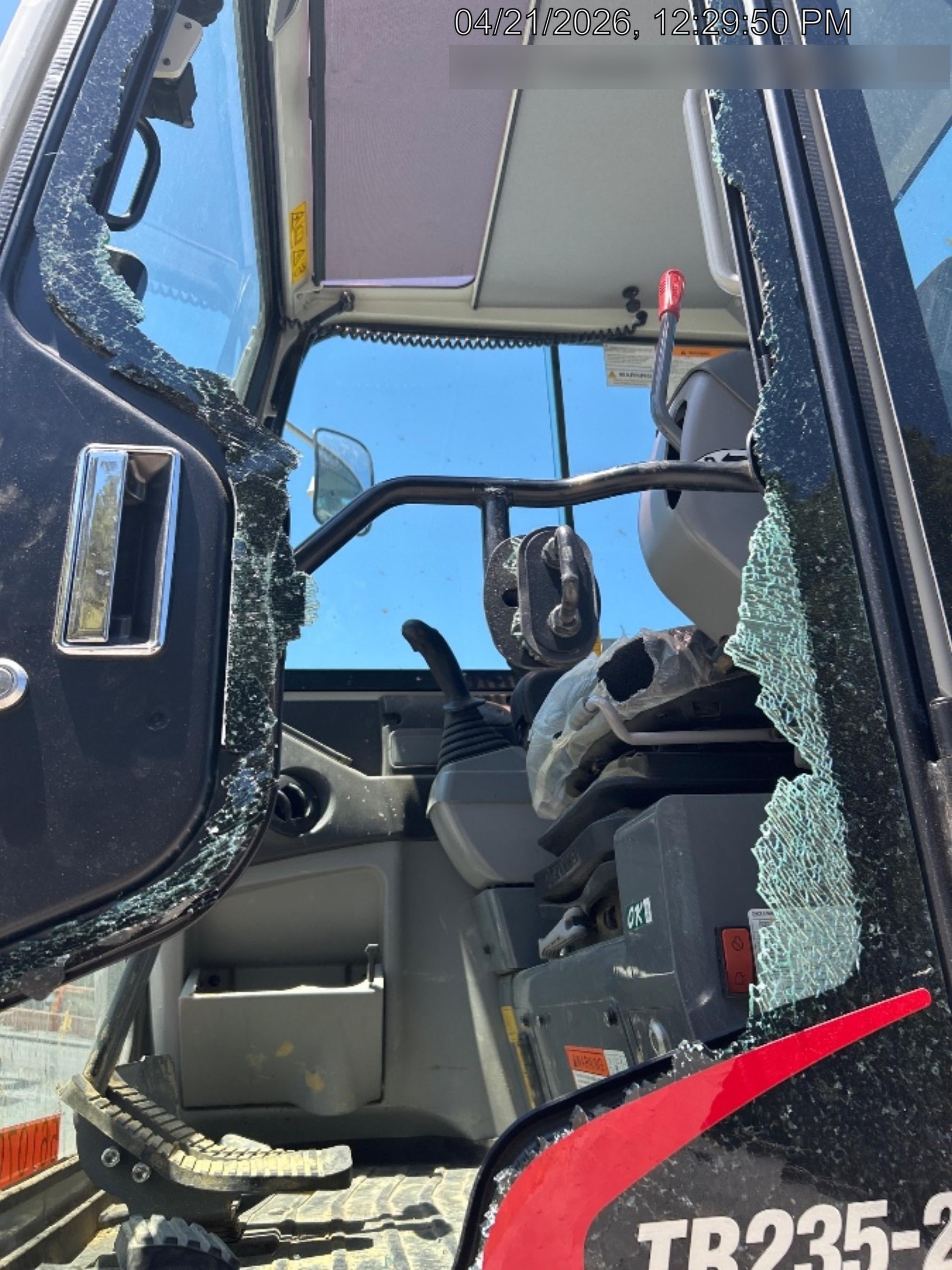 2025 TAKEUCHI TB235-2CR