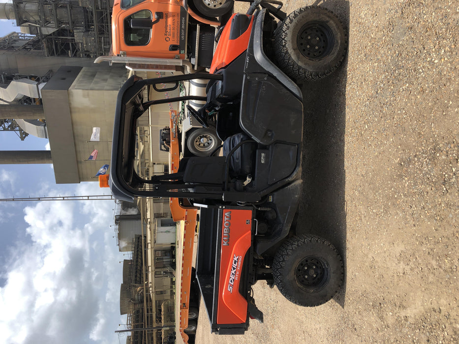 2019 Kubota RTV-XG850WL-H 4wd Utility Cart, Gas, 2 Seat, LED Strobe, Windshield Tempered Glass, Plastic Canopy, Wire Harness Kit, Backup Alarm
