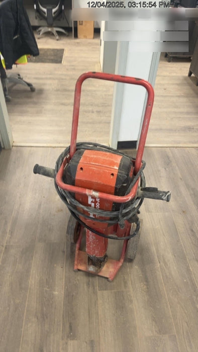 2020 HILTI TE 3000-AVR