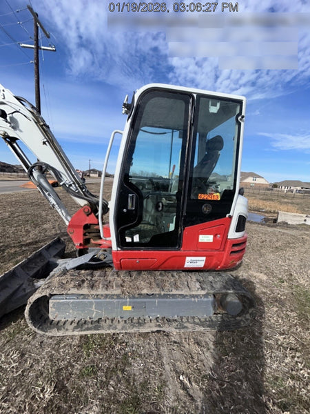 2024 TAKEUCHI TB250-2CR