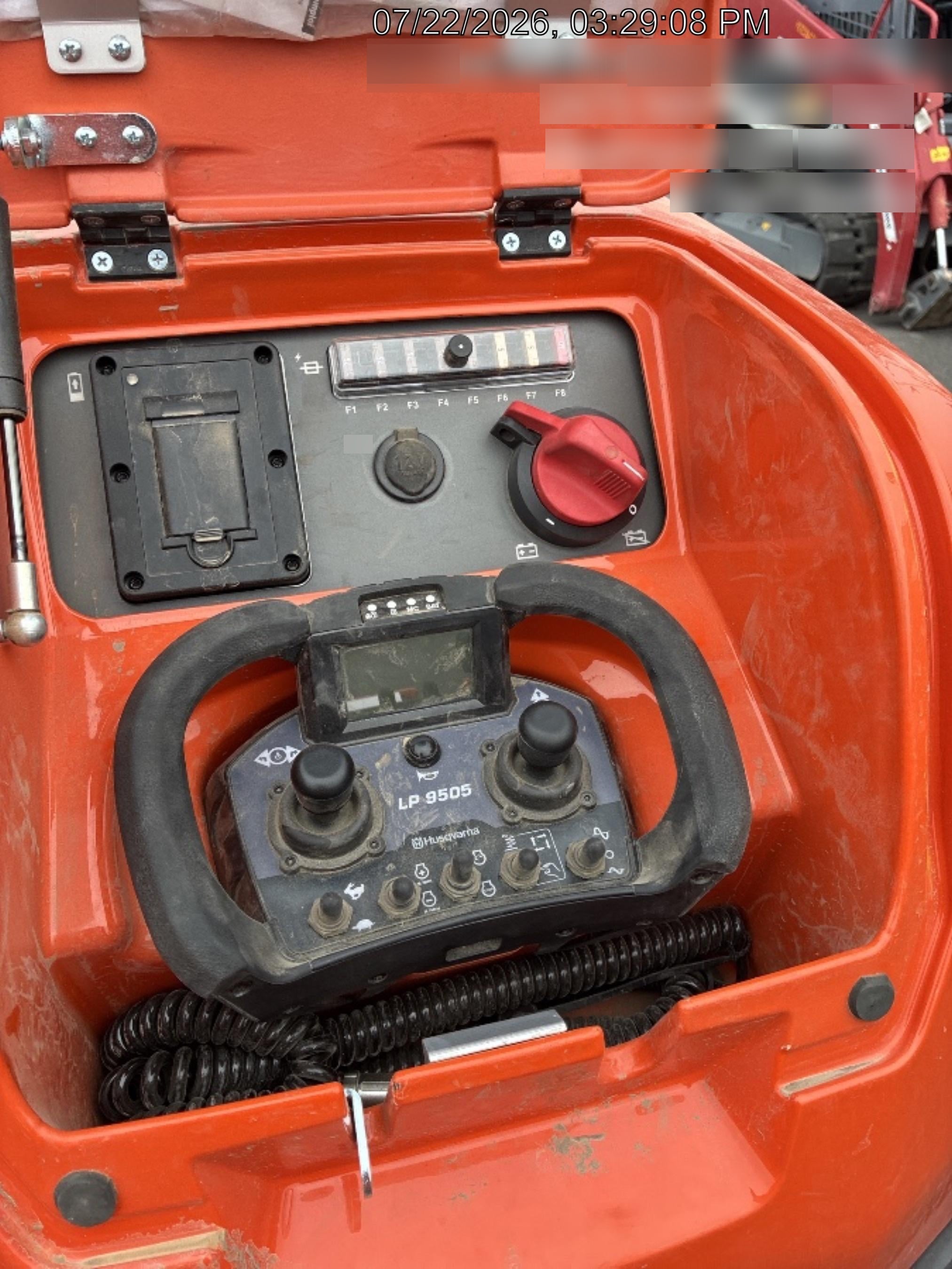 2025 HUSQVARNA LP9505
