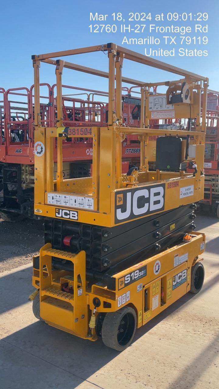 2024 JCB S1932E