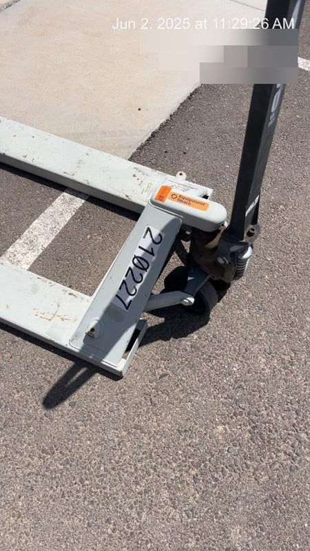 2022 STRONGWAY 4400 lb Pallet Jack