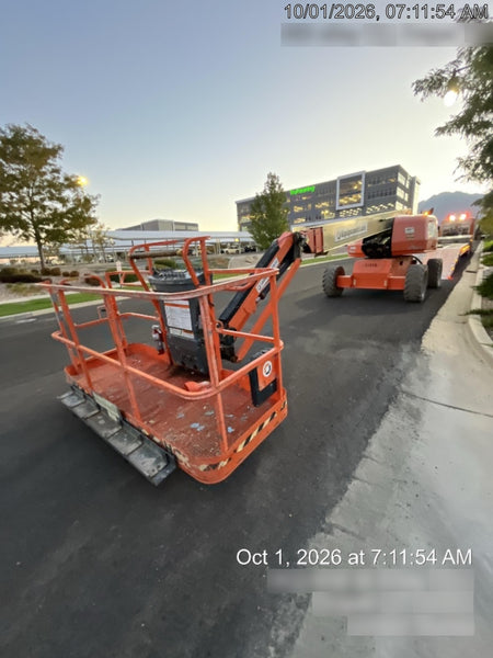 2019 JLG 660SJ