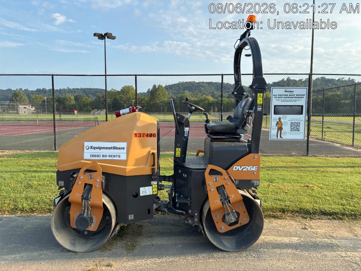 2021 CASE DV26E