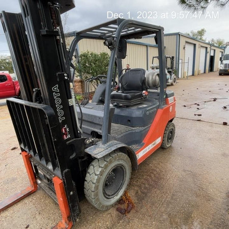 2022 TOYOTA 50-8FGU25
