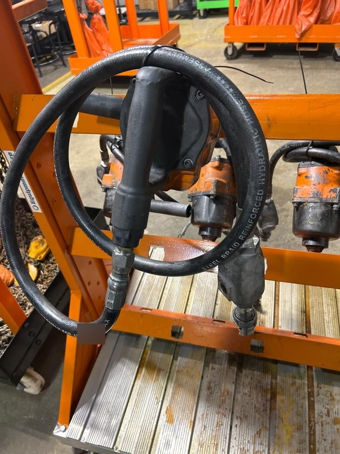 2023 MICHIGAN PNEUMATIC ES-4940B2-TRACKER