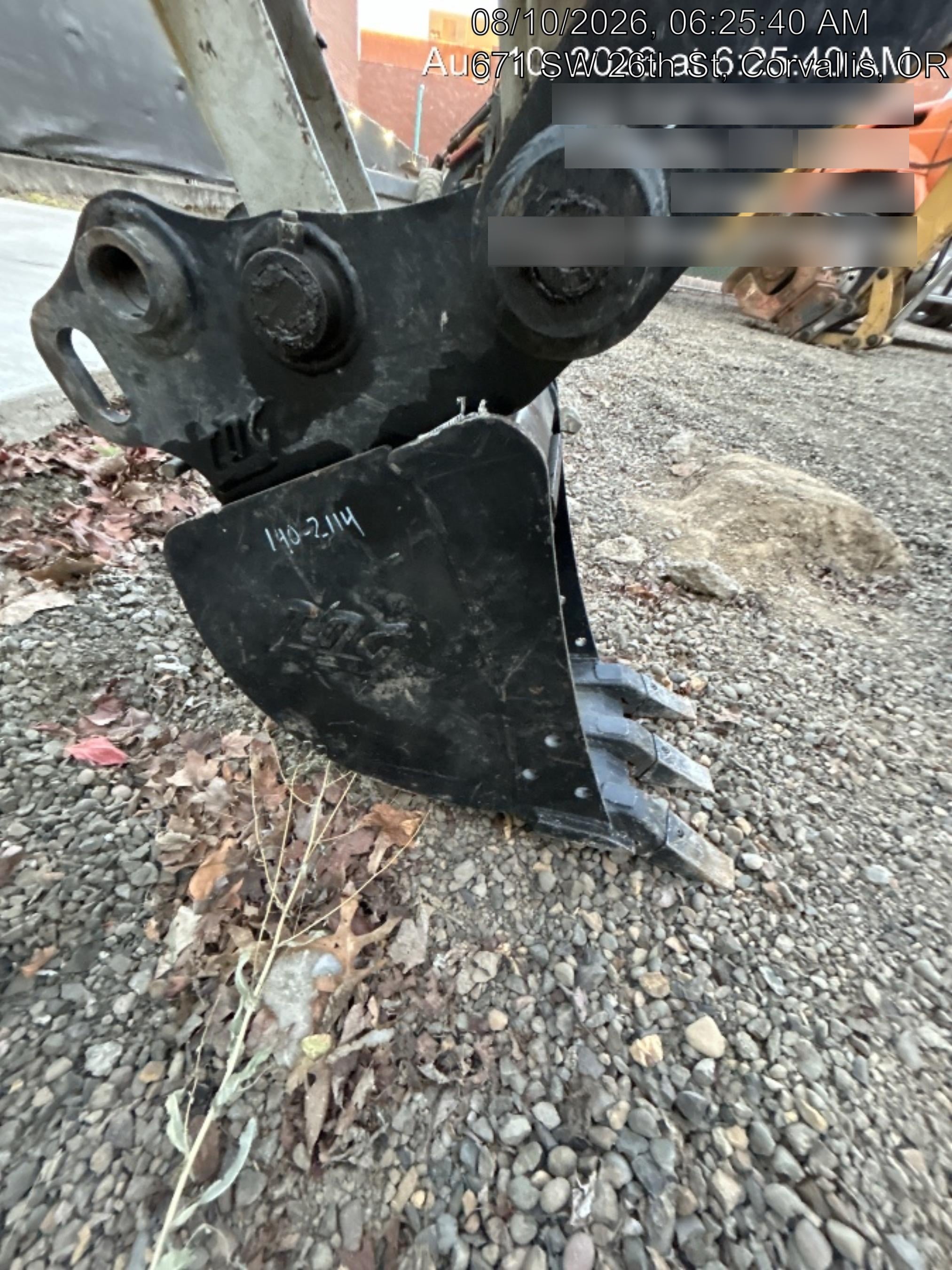 2025 TAKEUCHI TB235-2CR