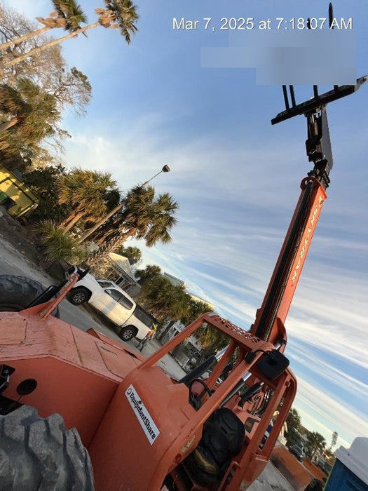 2017 Skytrak 6042 42' REACH, PALLET FORKS, 6k, FOAM FILLED TIRES