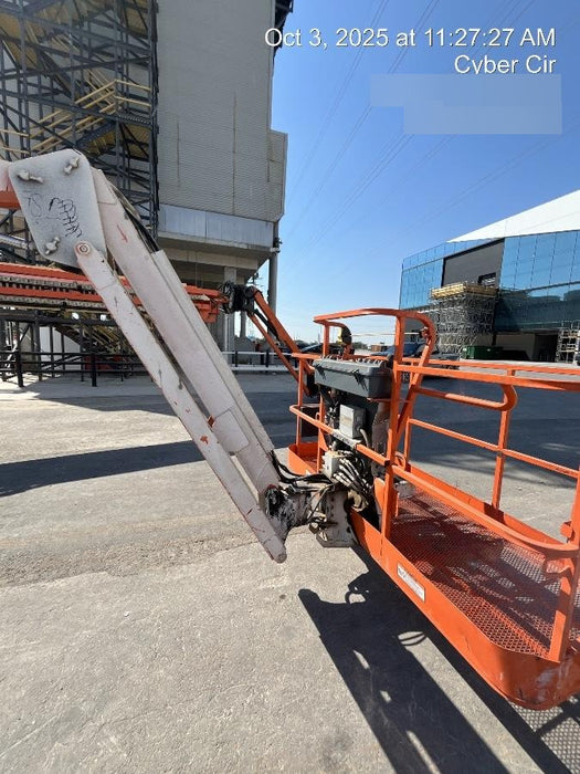 2021 JLG 800AJ