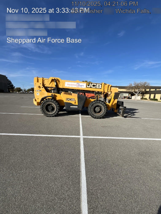 2019 JCB 512-56 109 HP w/Open ROPS, Beacon, Aux Hydraulics, Worklights, Solid Tires 60" Carriage/Forks