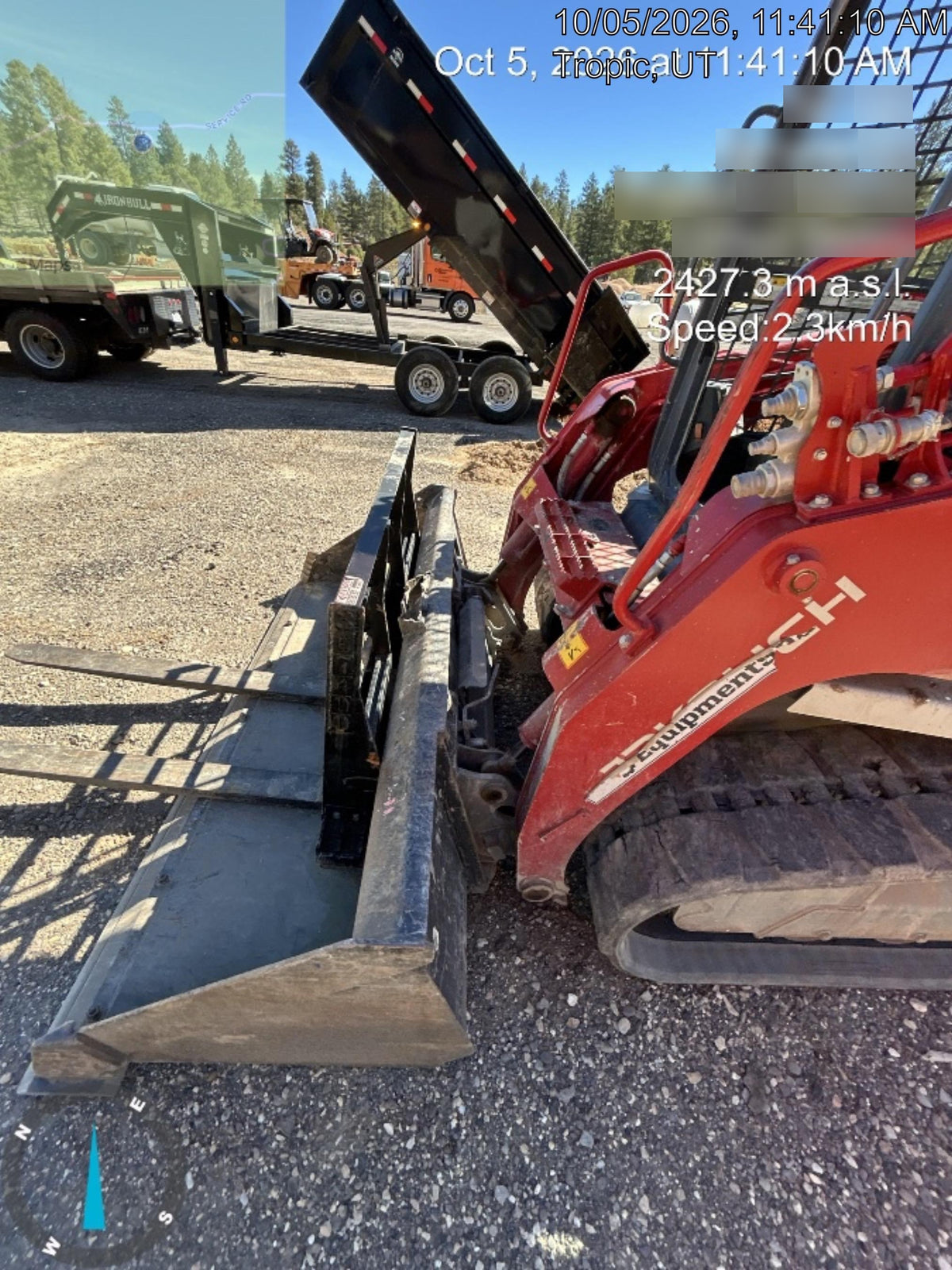 2023 TAKEUCHI TL8R2-R