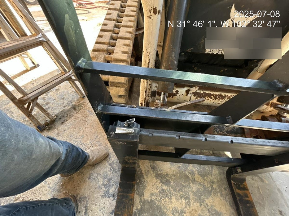 2025 ARROW MATERIAL HANDLING F5100CB - 72"