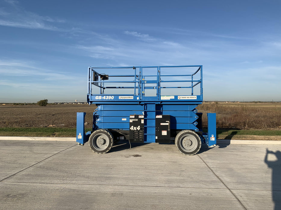 2020 GENIE GS-4390 RT