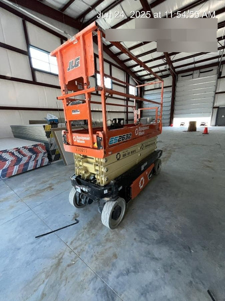 2022 JLG ES2632