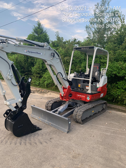 2021 TAKEUCHI TB235-2R