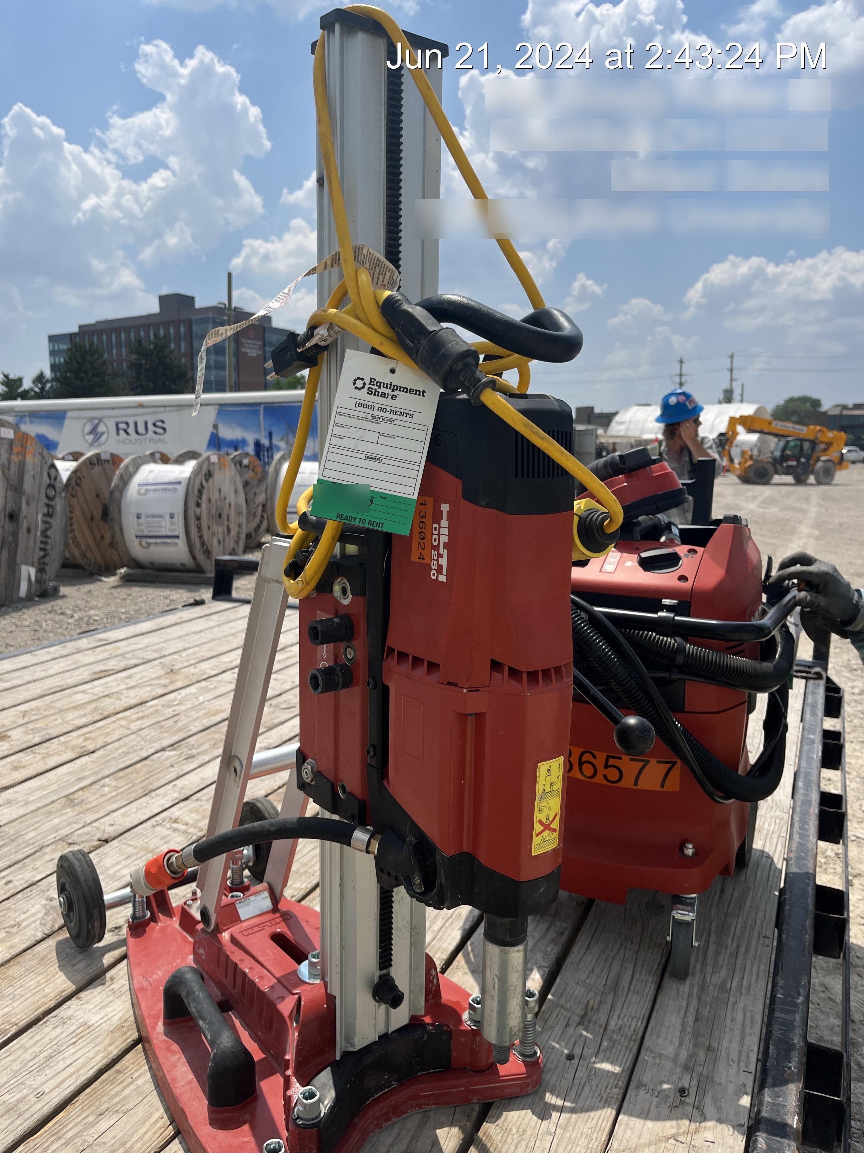 2021 HILTI DD250E