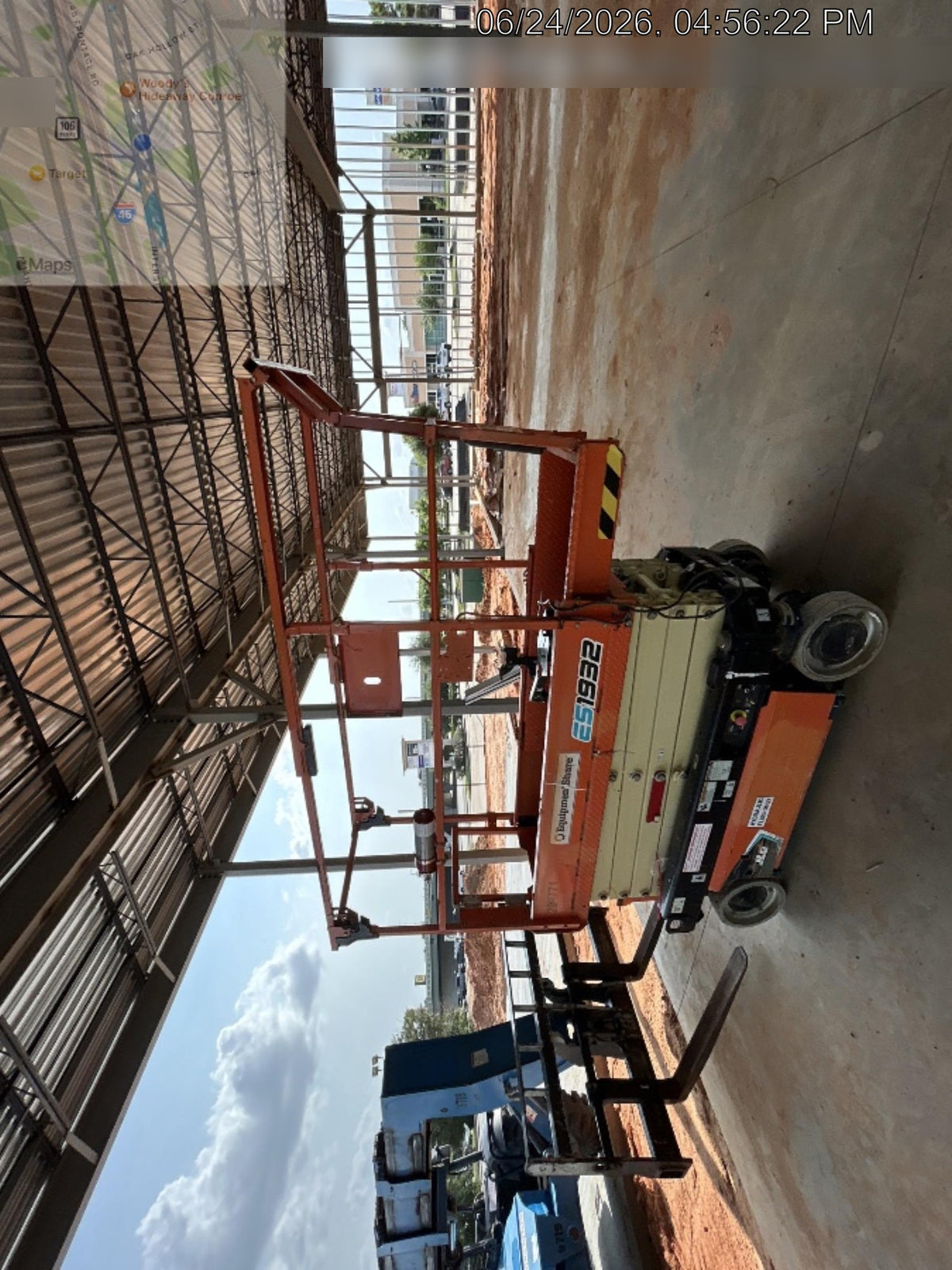 2022 JLG ES1932