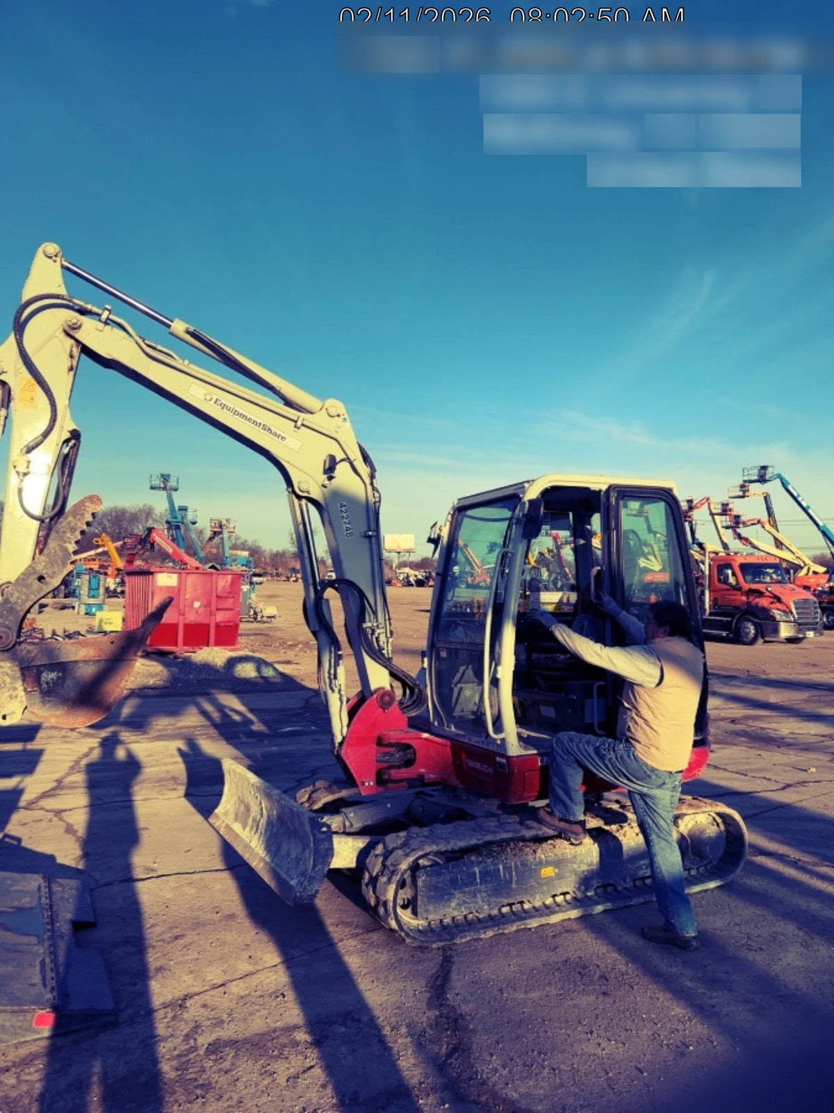 2024 TAKEUCHI TB250-2CR