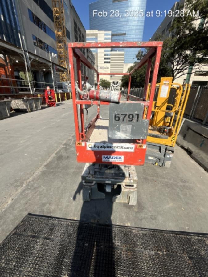 2018 SKYJACK SJIII-3219