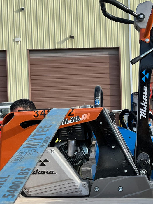 2023 Multiquip MV308GH Honda GX270, 18" Plate, Tachometer