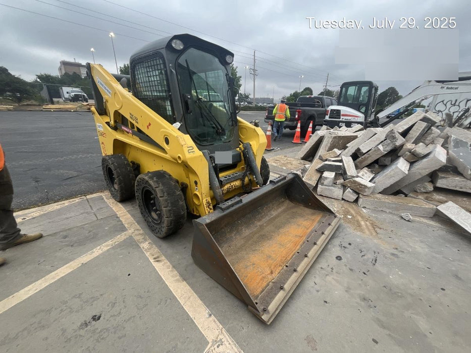 Wacker Neuson SW28 Cab/Heat/Air 14-Pin Attachment Control T3 Bucket Leveling EH Hand-Food Control Block Heater T4F Radio Hydraulic Coupler SSL/CTL 12X16.5 Premium