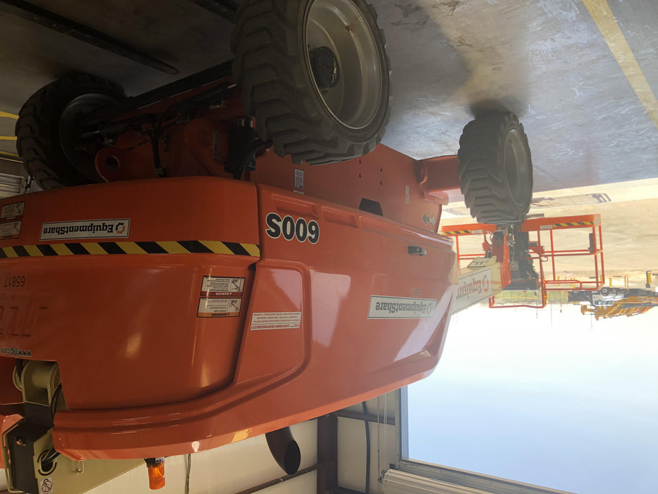 2020 JLG 600S