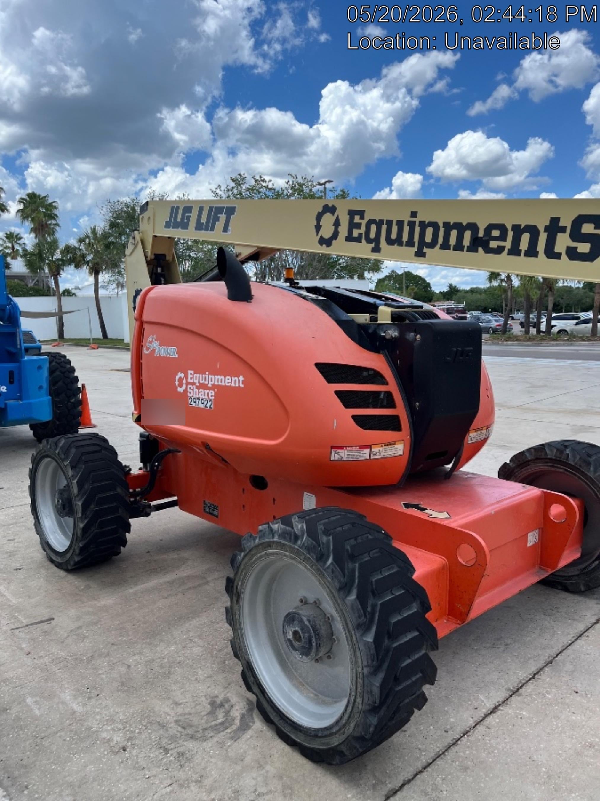 2023 JLG 600AJ
