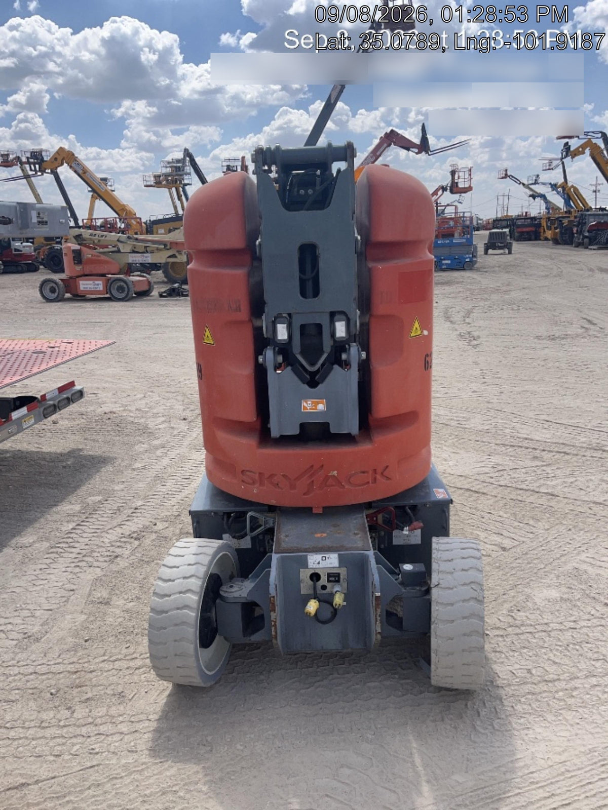 2017 SKYJACK SJ30 AJE