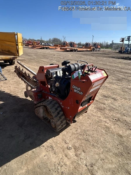 2020 DITCH WITCH C24XA