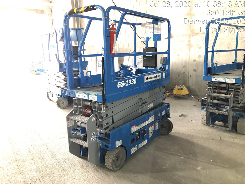 2020 Genie GS-1930 Fixed rails with chain entry gate - Pre A92.20