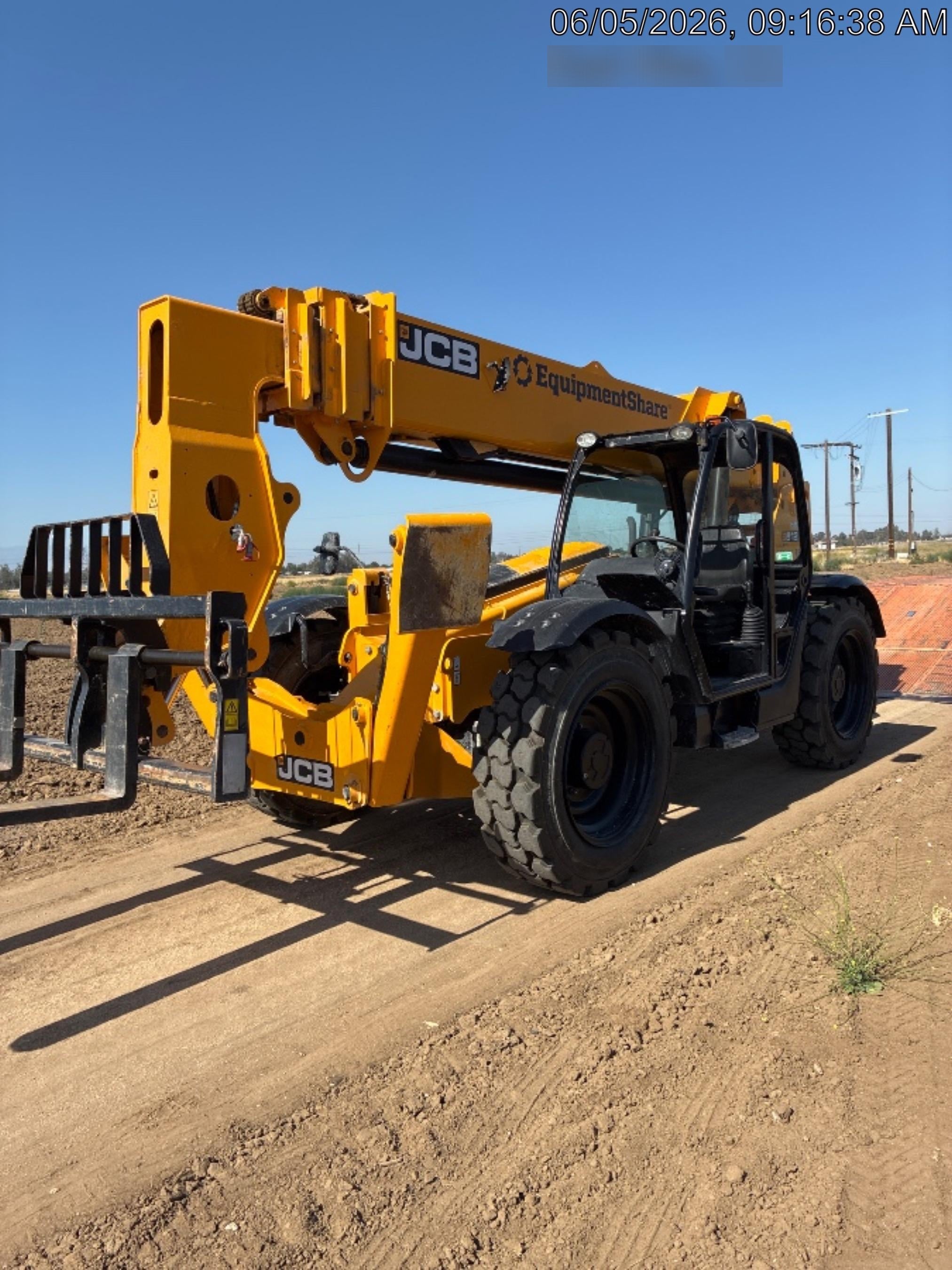 2025 JCB 512-56