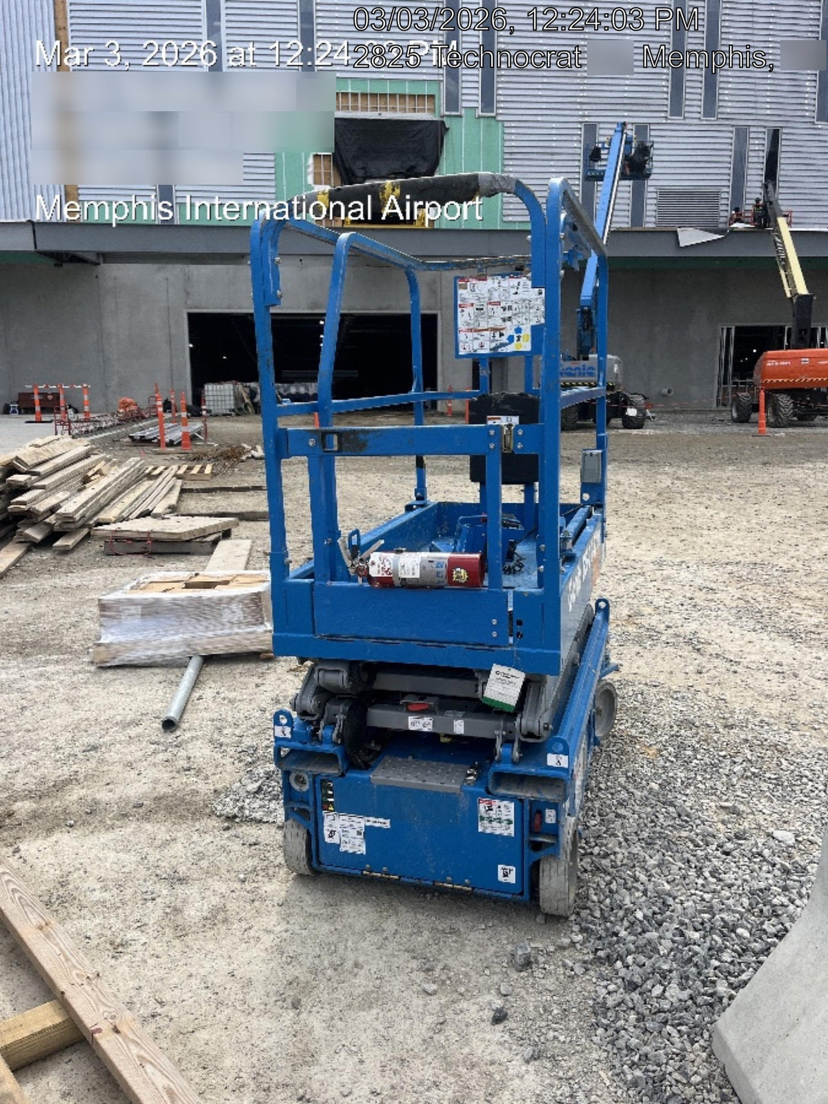 2023 GENIE GS-1432