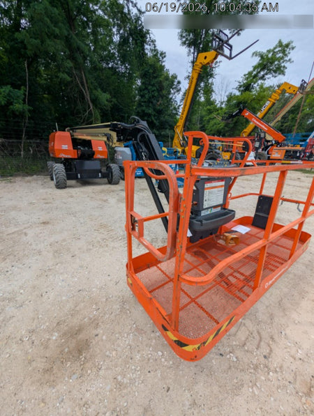 2025 JLG 660SJ